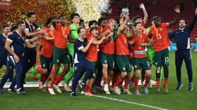 Grande desafio, meninos: dois em cada três campeões não chegam à Seleção A