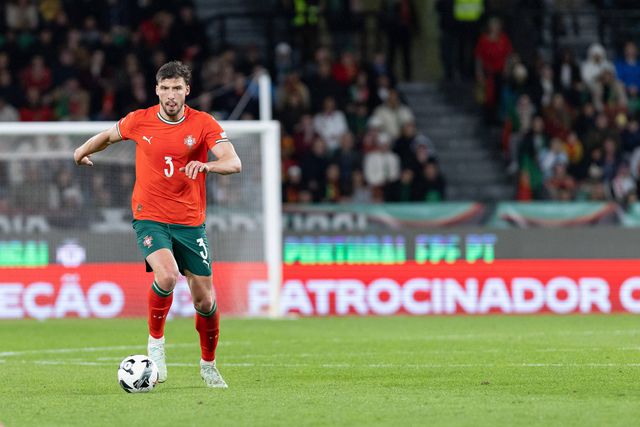 Rúben Dias e os amigos na Arménia: «O Hélder vai ao jogo, arranjei-lhe bilhetes»