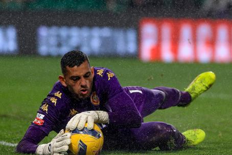Mercado Sporting: já atuou em Portugal e está referenciado para a baliza