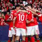 Benfica revela novo equipamento principal, inspirado na formação