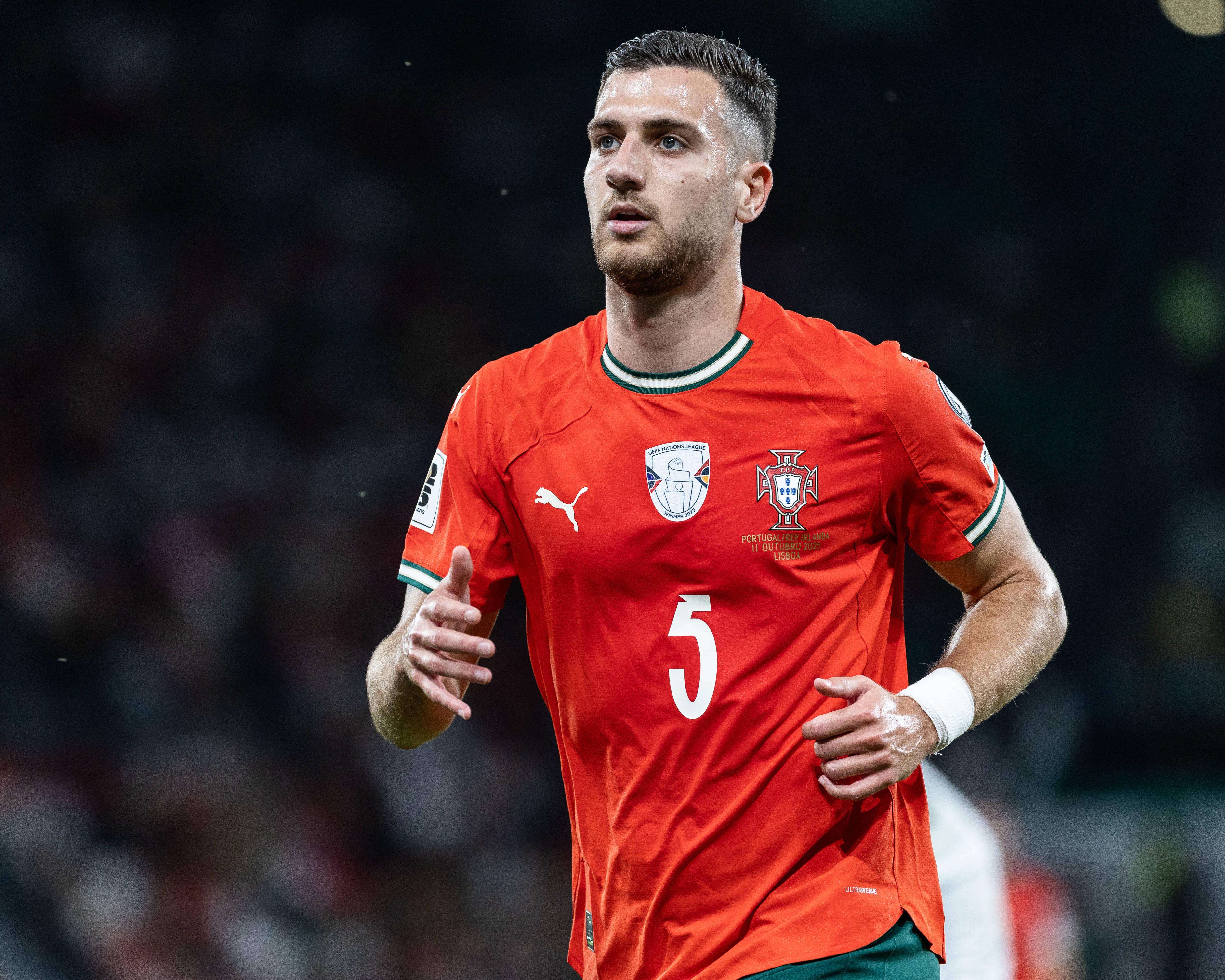 5 - Diogo Dalot