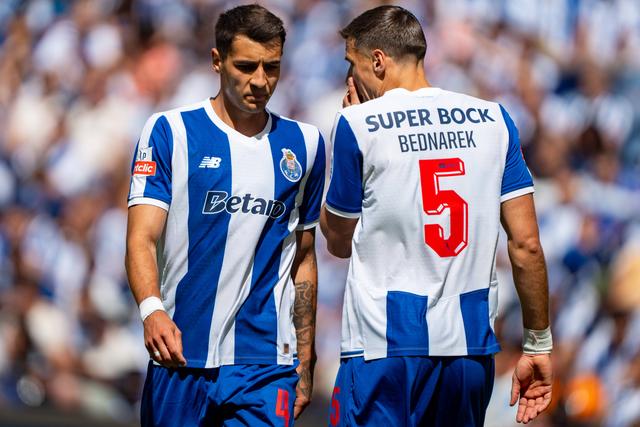 Lech Poznan não vai defrontar o FC Porto e revela o motivo