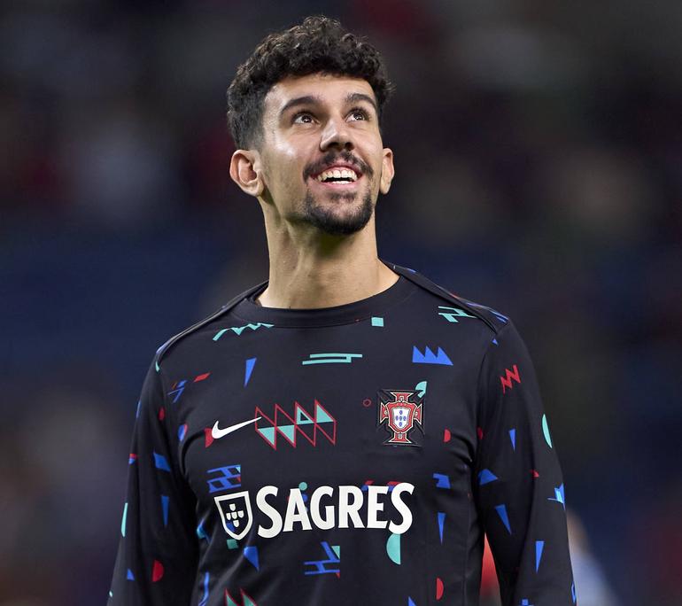 4 - Tomás Araújo