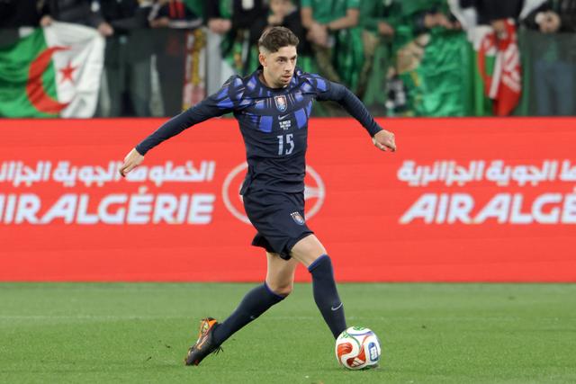 Federico Valverde (Uruguai): três jogos. A estrela maior uruguaia fundiu no Mundial. Foi substituído aos 57' contra a Espanha, na última jornada. Terminou a prova em rota de colisão com Bielsa