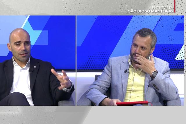 «Sinto que fui roubado, é dinheiro do Benfica!»