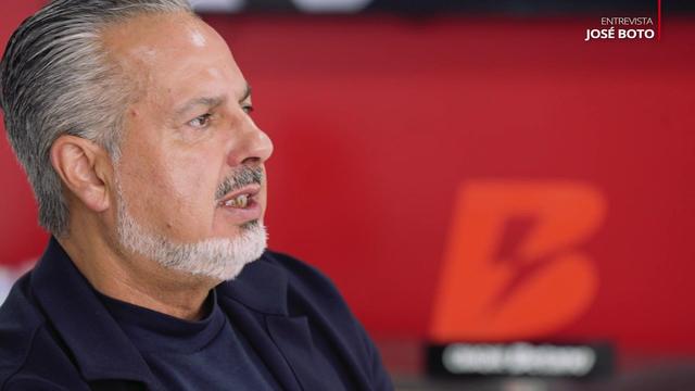 «É mais fácil contratar uruguaios e argentinos porque já veem o Flamengo como patamar de chegada»