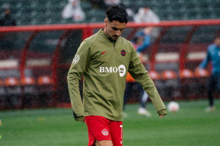 Stephen Eustáquio antes do jogo com o Uzbequistão - Foto: CanadaSoccer