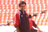 José Mourinho treinou o Benfica em 2000/01 e lidera as águias desde o início de 2025/26 - Foto: A BOLA