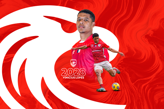 Oficial: Vinícius Lopes assina a título definitivo pelo Santa Clara