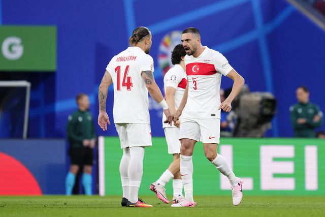 VÍDEO: ex-Sporting marca o golo mais rápido de sempre numa fase a eliminar do Euro