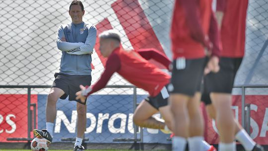 Benfica: duas caras novas no arranque de nova operação-reconquista