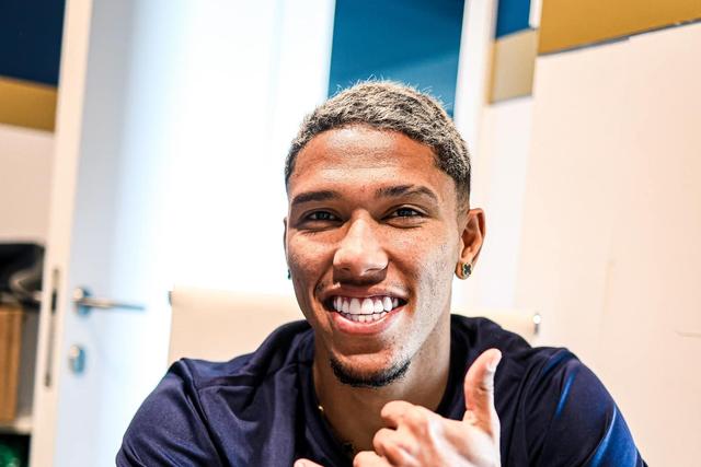 Sorriso já chegou ao Famalicão