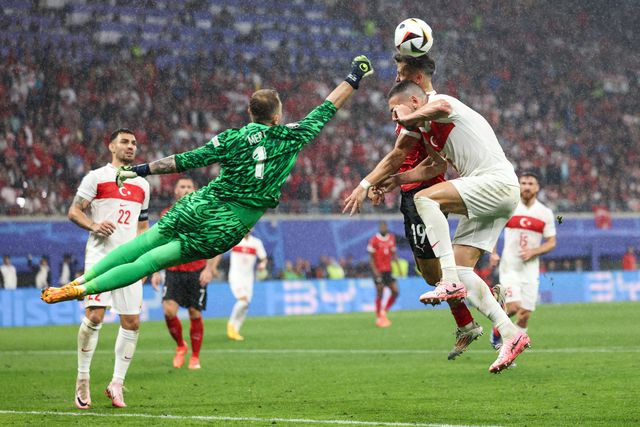 Destaques da Turquia: Demiral e o milagre de Gunok