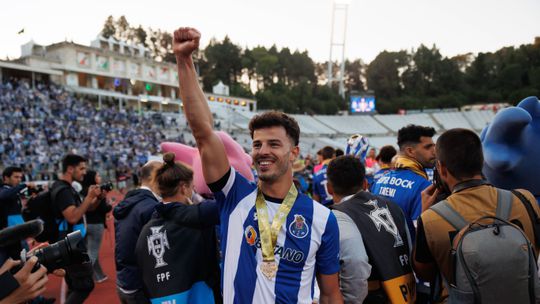 Com este onze de Zé Pedro, o FC Porto poderia 'tocar o céu'