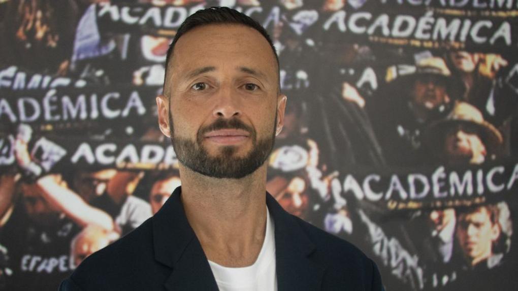 António Barbosa mantém-se no comando técnico dos capas negras - Foto: Académica