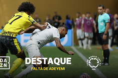 Ex-FC Porto 'apresentou-se' a Adeyemi e levou troco (vídeo)