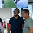 Óscar Tojo de visita à redação de A BOLA, a 2 de julho de 2025, à conversa com Alexandre Pereira, diretor-adjunto, Marco Carvalho, assessor da FPF, e Eduardo Pedrosa Marques, jornalista. FOTO BERNARDO SOL
