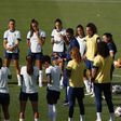 Francisco Neto contou com todas as jogadoras à sua disposição