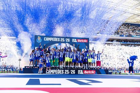 FC Porto: «Quanto mais nos atacarem, mais unidos nos vão encontrar»