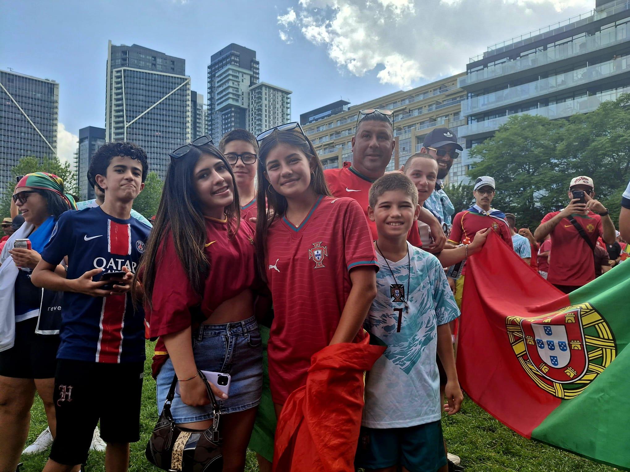 Adeptos de Portugal em Toronto (Foto: João Pimpim)