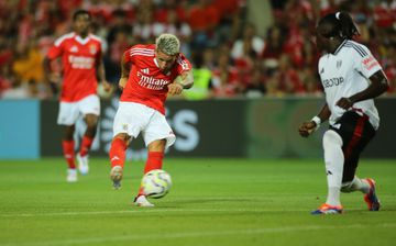 Destaques do Benfica: Kokçu bate à porta da equipa de Prestianni