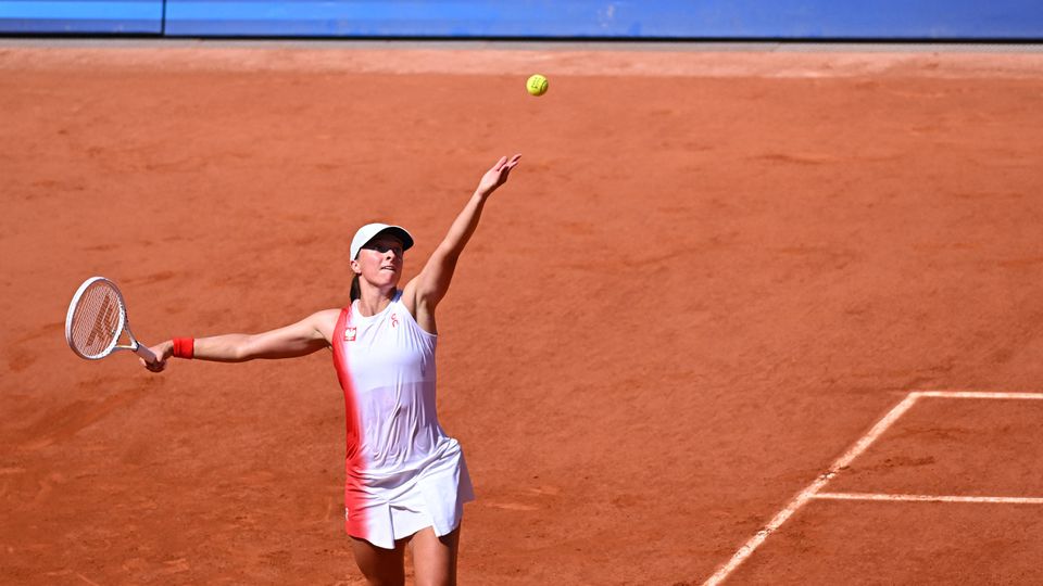 Ténis: Swiatek de 'bronze' em Paris