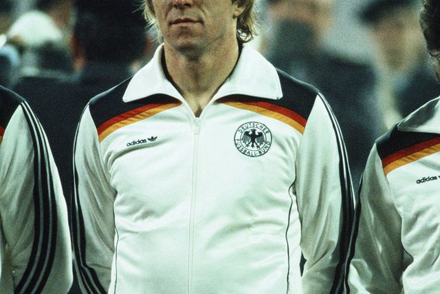 Horst Hrubesch, o homem a quem chamam 'o monstro'