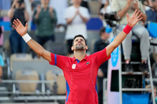 Ténis: Djokovic vai discutir medalha de ouro com Alcaraz