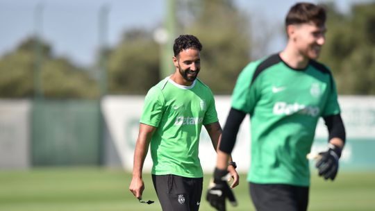 Sporting: três ausências e boa disposição no último treino antes da Supertaça