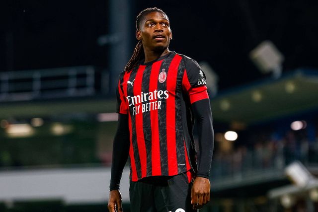 Rafael Leão bisou na goleada do Milan por 9-0 frente ao Perh Glory Foto: IMAGO