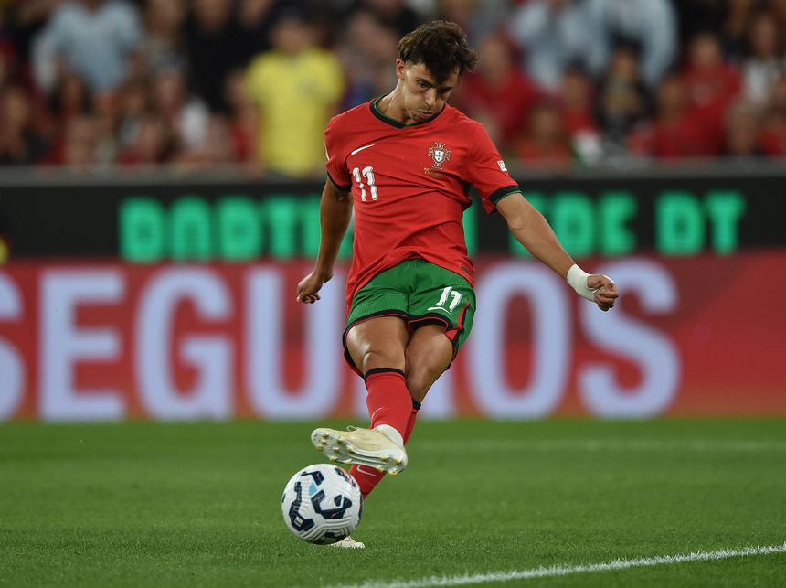 João Félix poderá regressar à Europa dentro de dois anos... «se conseguir confirmar talento». FOTO MIGUEL NUNES