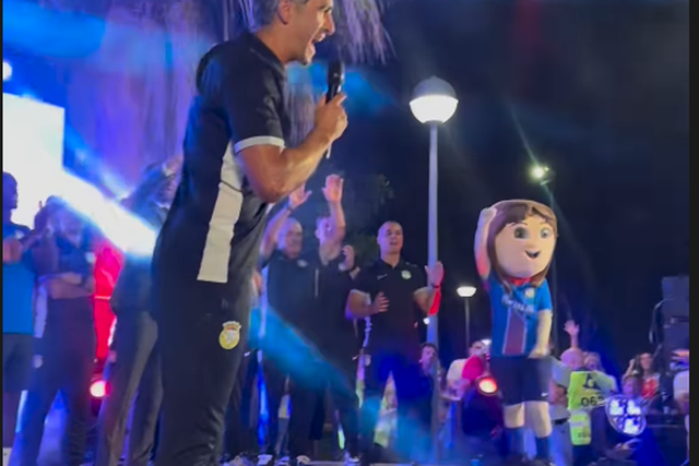 Apresentação do Alverca com direito a garantia presidencial