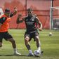 Benfica lutou muito para contratar Ivanovic e Lage deu ajuda