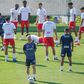 Além do processo de treino, grupo arsenalista também está encantado com o lado humano do espanhol (Foto: Hugo Delgado/LUSA)