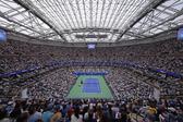 Arthur Ashe Stadium lotado, na final do ano passado, para ver a final entre Alcaraz e Sinner. IMAGO