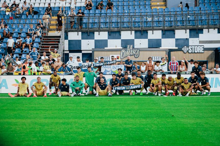 Comitiva do Famalicão está de volta a Portugal - Foto: Facebook/FC Famalicão