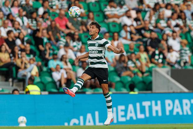 Vagiannidis agarrou-se à oportunidade e cenário de saída, para já, está fora de equação - Foto: IMAGO