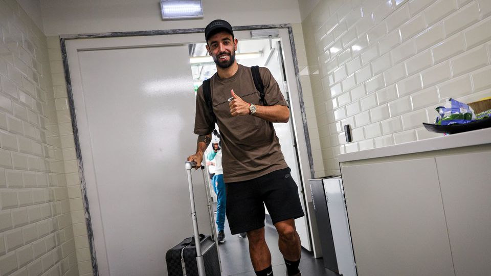 Bruno Fernandes já chegou à Cidade do Futebol