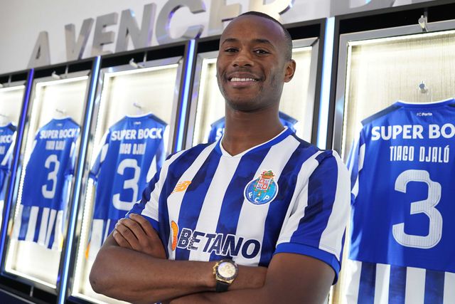 Oficial: FC Porto anuncia Tiago Djaló