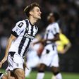 Benfica: gregos avançam que PAOK rejeitou oferta por Konstantelias