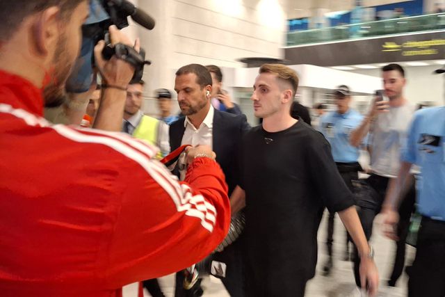 Akturkoglu em silêncio mas com Benfica à volta do pescoço