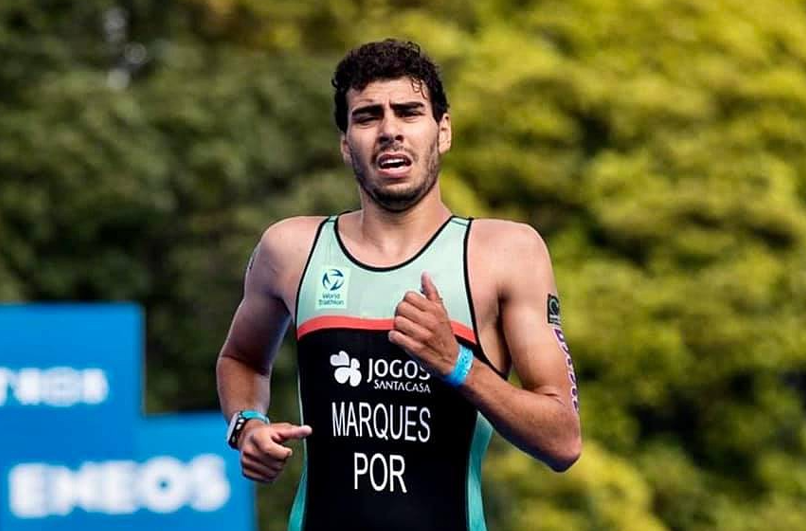 Filipe Marques fica à porta do pódio no triatlo