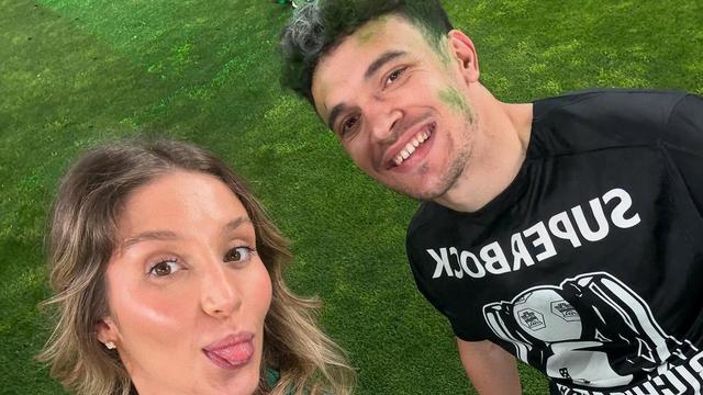 Bruna Rafaela com Pedro Gonçalves nos festejos do bicampeonato do Sporting - Foto: @brunarafaelaof