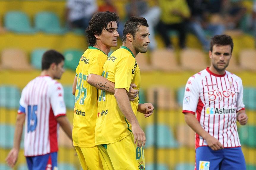 Filipe Anunciação (à esquerda) e Manuel José (à direita) capitanearam o Paços de Ferreira, nos tempos áureos dos castores - Foto: IMAGO