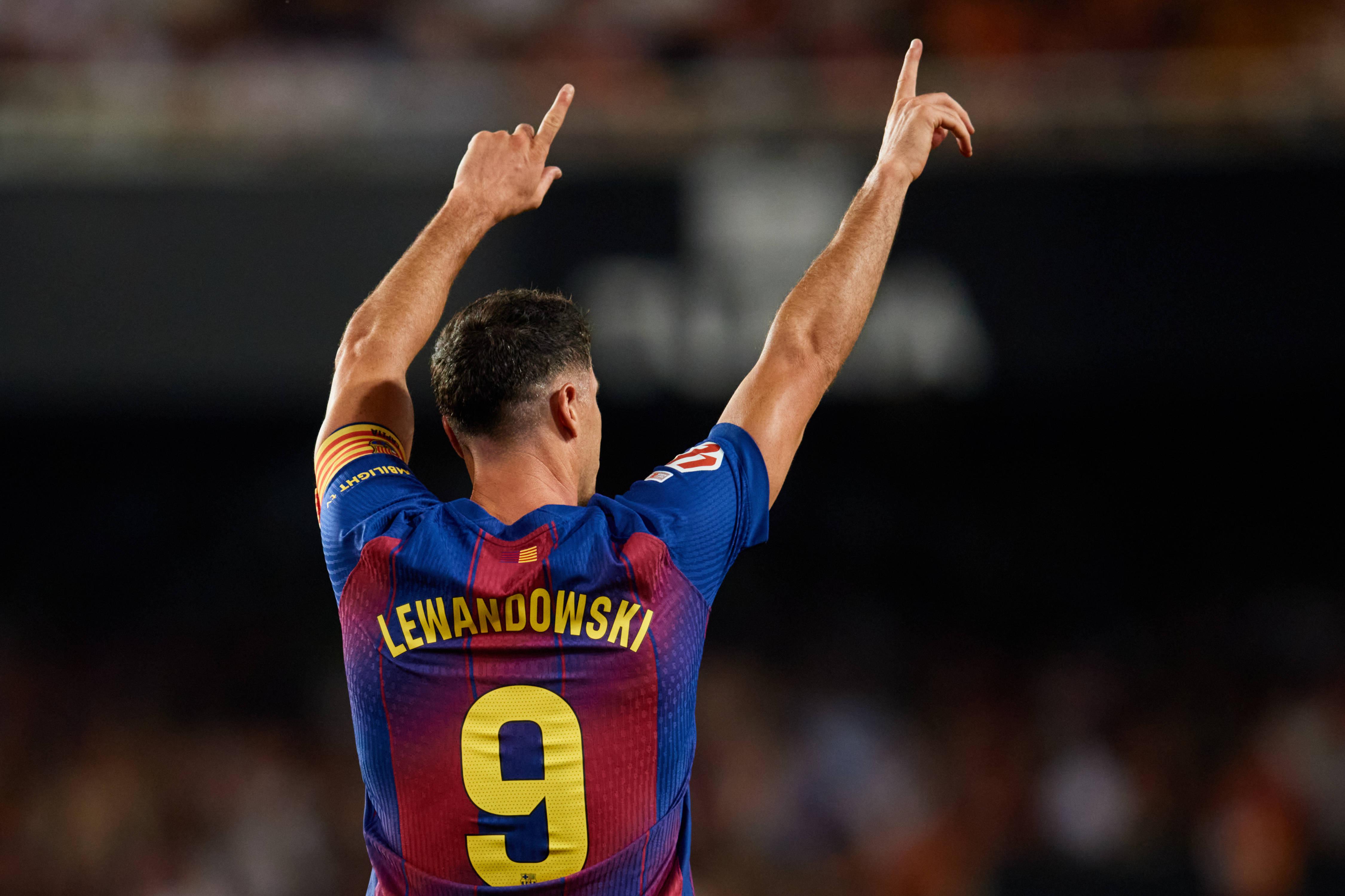Robert Lewandowski - Em 2022, com 33 anos, rumou ao Barcelona proveniente do Bayern - 148	jogos e 101 golos - média de 0.68  golos/jogo - Foto: IMAGO