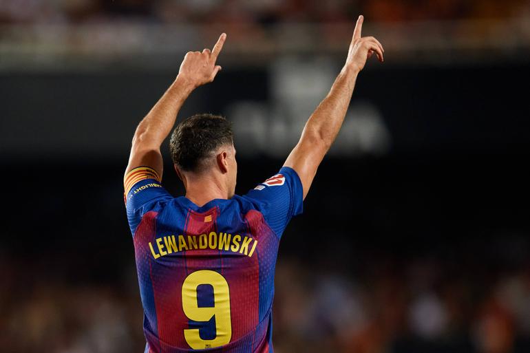 Robert Lewandowski - Em 2022, com 33 anos, rumou ao Barcelona proveniente do Bayern - 148	jogos e 101 golos - média de 0.68  golos/jogo - Foto: IMAGO