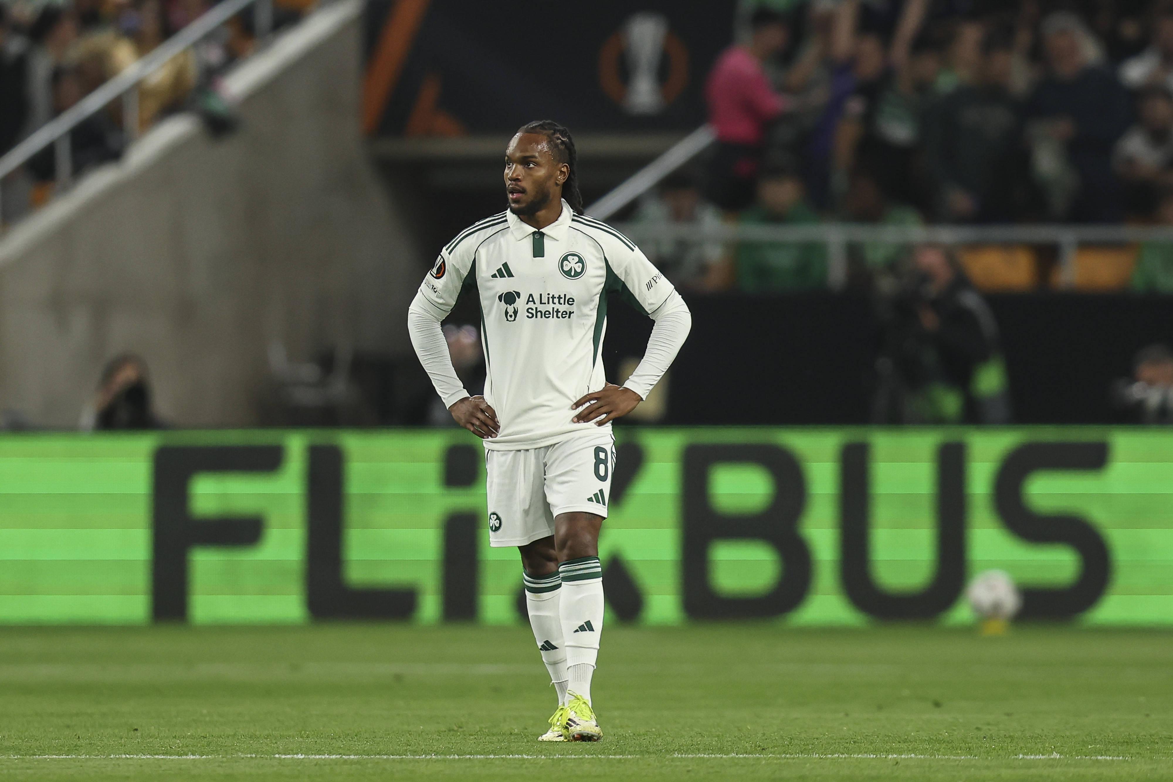 Renato Sanches, médio português de 29 anos, rescindiu contrato com o PSG. Valor de mercado: 2 milhões de euros