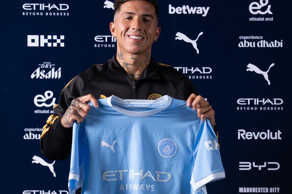 Enzo Fernández transferiu-se do Chelsea para o Manchester City