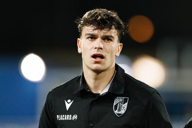 Miguel Nóbrega não tem espaço no plantel de Tiago Margarido e vai rodar