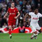 Tottenham condena atos racistas contra Udogie